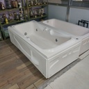 Hydrotherapy Tub 6' and 4 water jets